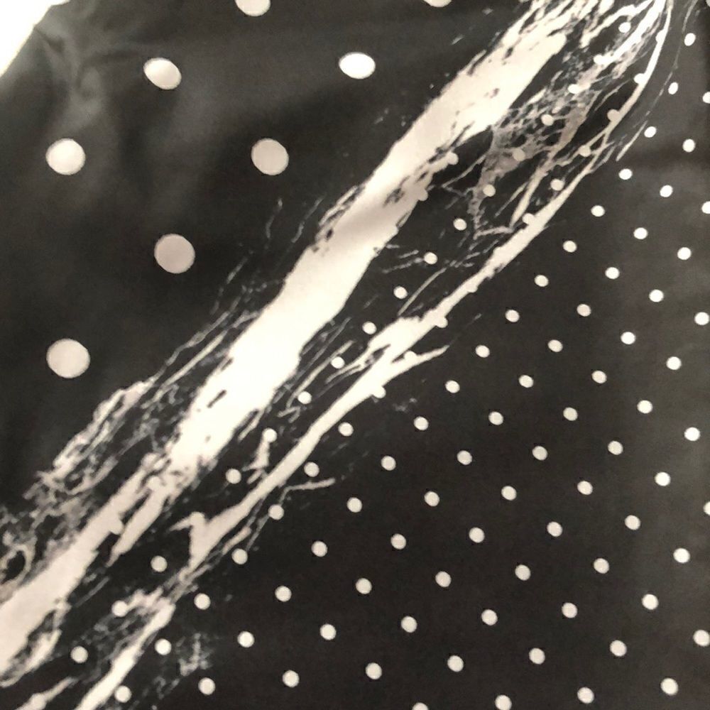 Noli Black & White Polka Dot Design Leggings - Size L - Picture 2 of 6